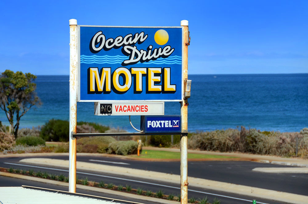 Ocean Drive Motel Bunbury Bagian luar foto